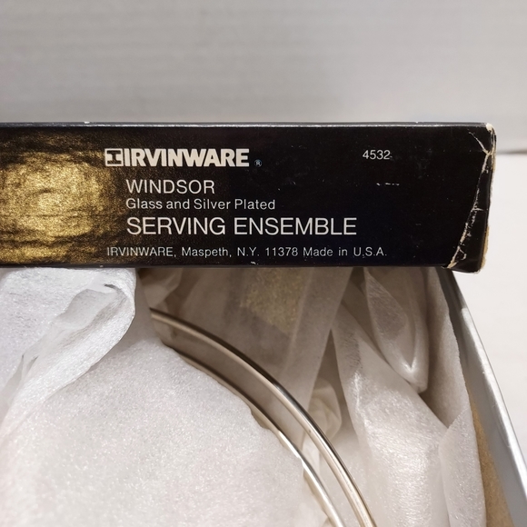IrvinWare Serving Ensemble Windsor Glass and Silver Plated. In Good Condition. - Picture 6 of 9
